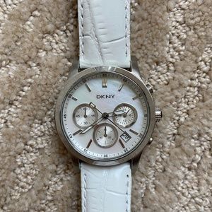 DKNY Pearl, Leather Watch